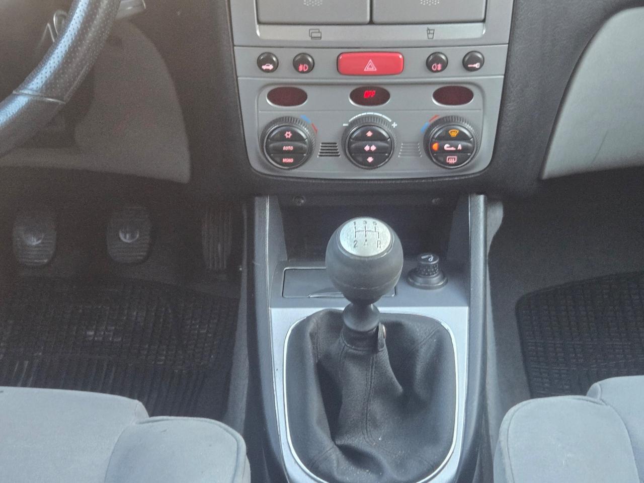 Alfa Romeo 147 5p 1.9 jtd Murphy&Nye 120cv