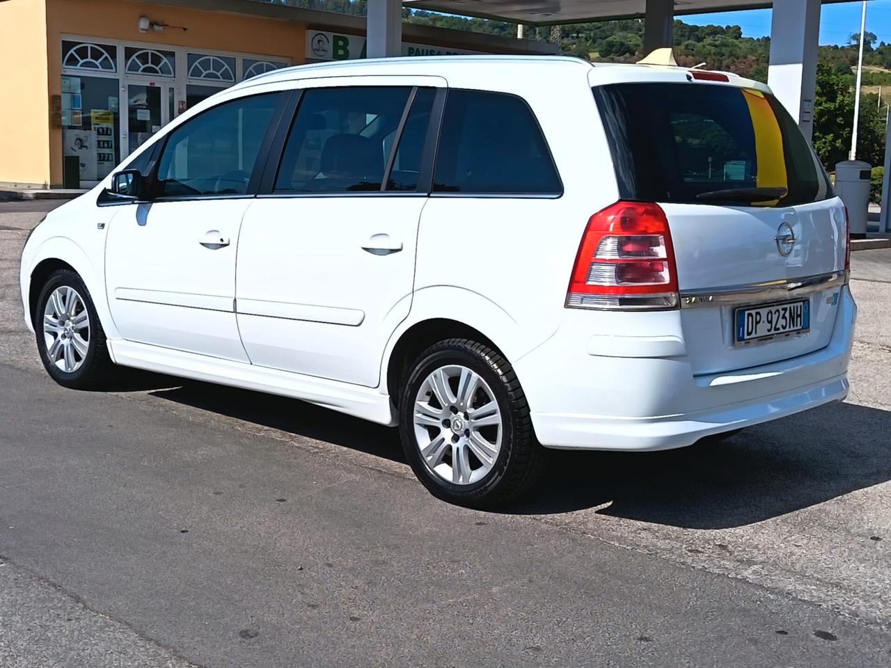 Opel Zafira 1.6 16V ecoM 94CV Club 7 POSTI OCCASIONE