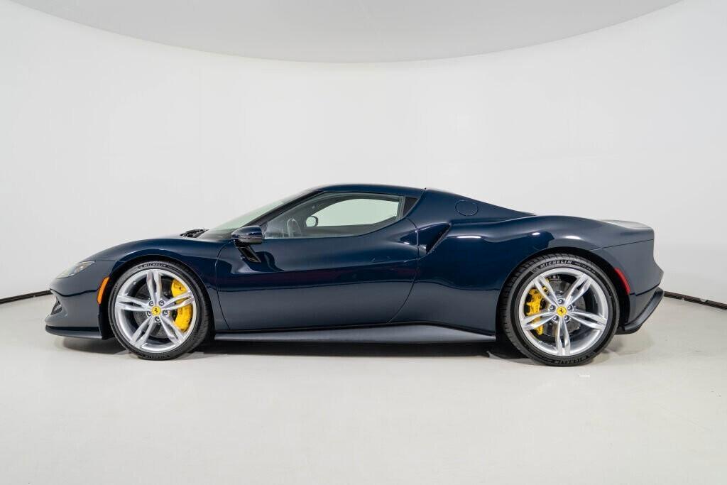 Ferrari 296 GTB NOLEGGIO LUNGO TERMINE - LEASING FULL INCLUSIVE