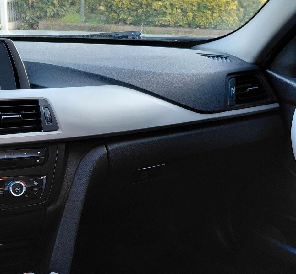 Bmw 318 318d Touring Msport - 2014