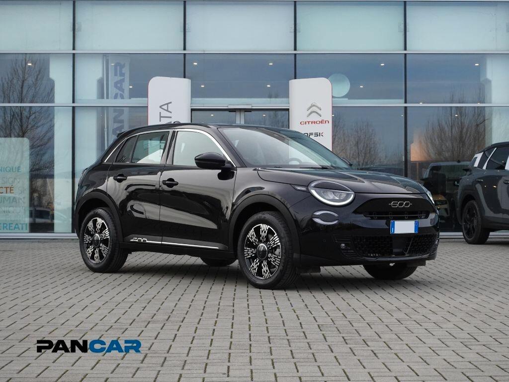 Fiat 600 POP Hybrid 145 CV DCT MHEV