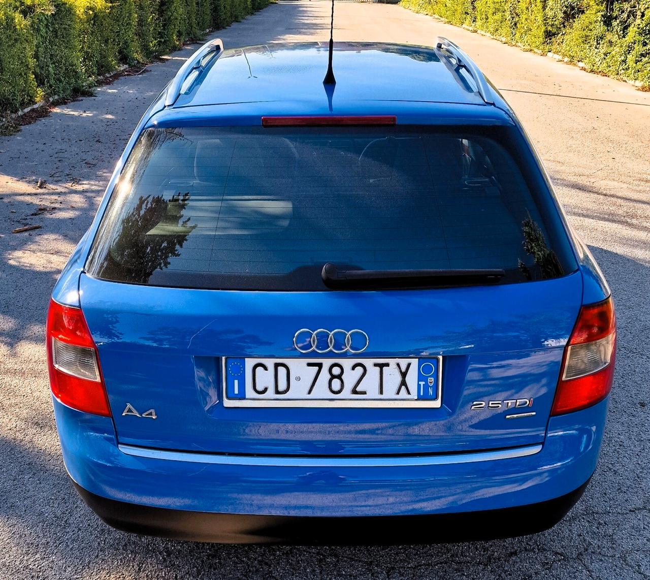 Audi A4 2.5 V6 TDI/180 CV cat Avant quattro