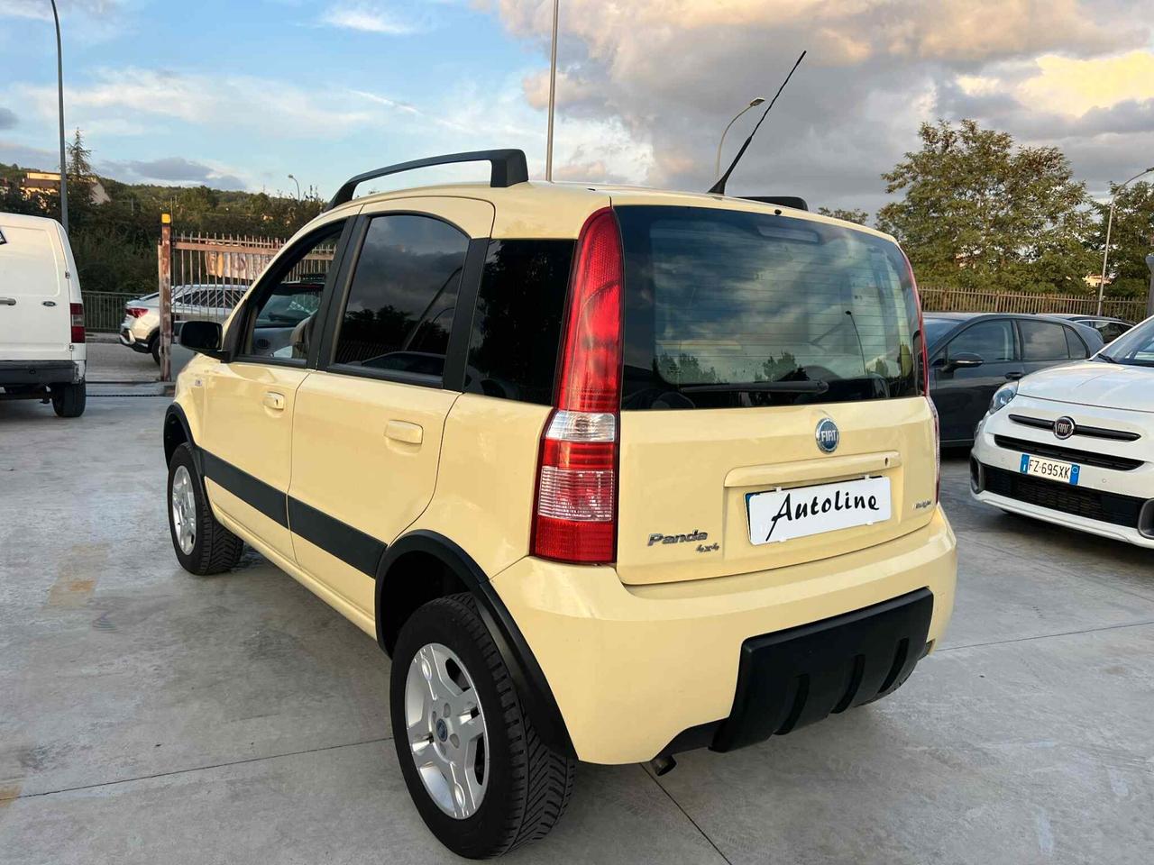 Fiat Panda 1.3 MJT 4x4 --BEN TENUTA-