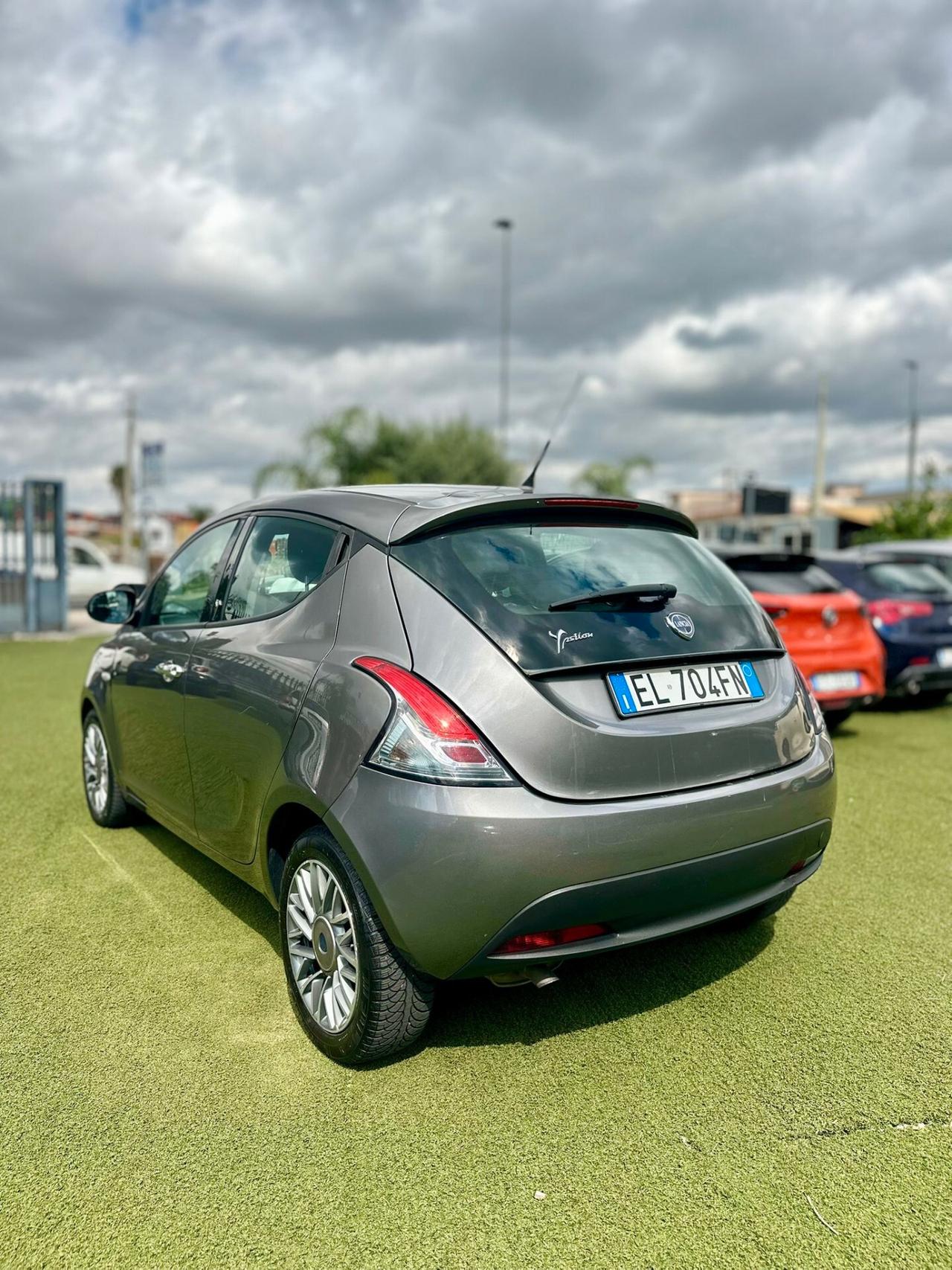 Lancia Ypsilon 1.3 MJT 16V 95 CV 5 porte S&S Gold