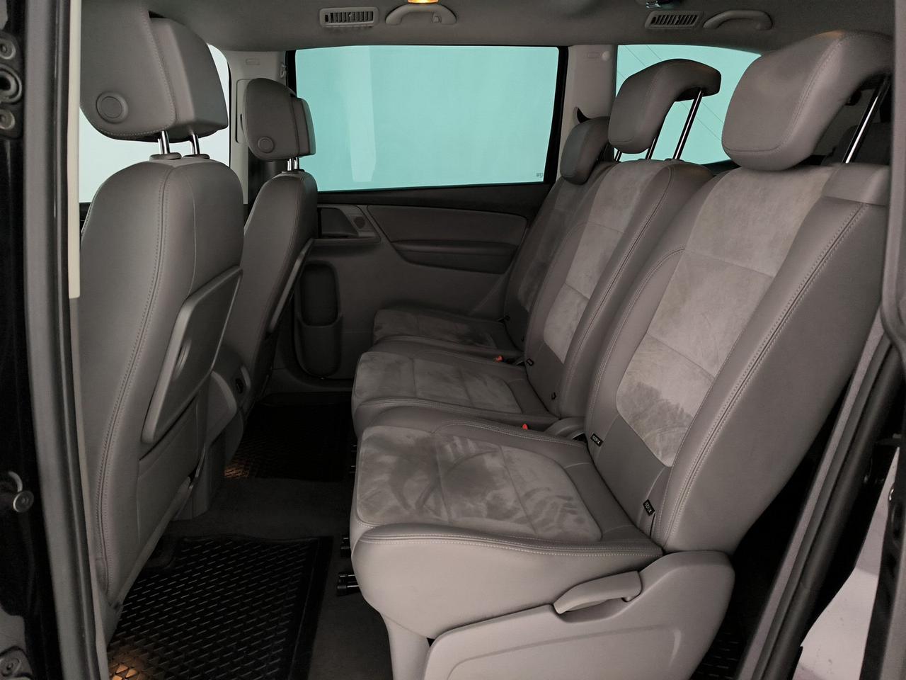 Volkswagen Sharan 2.0 tdi executive dsg