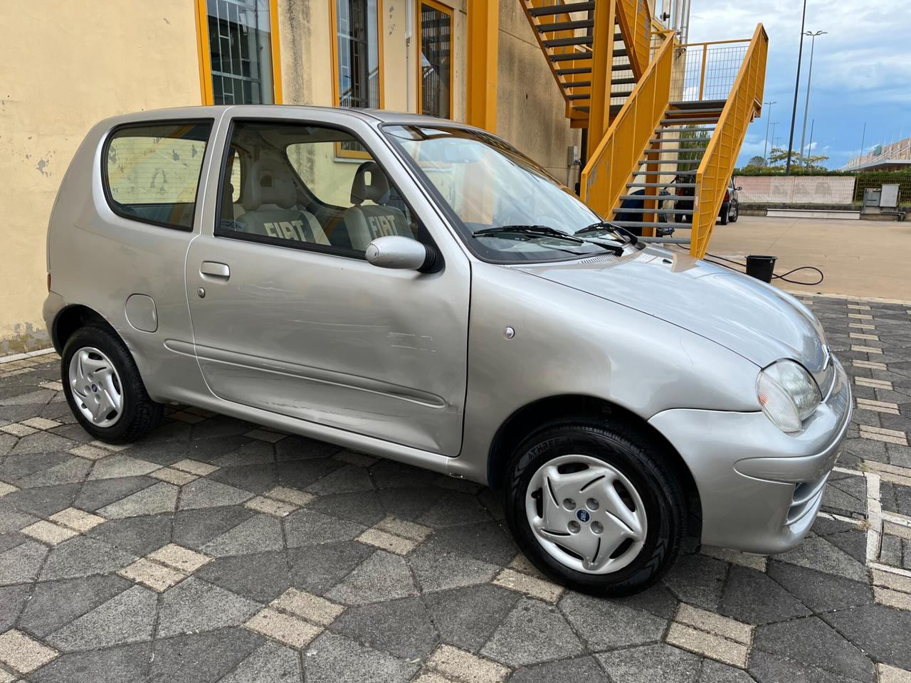 Fiat 600 1.1 Active