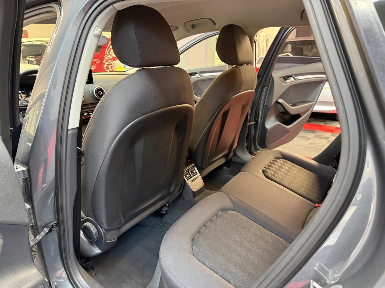 Audi A3 1.6 TDI ULTRA - FABIANOAUTO