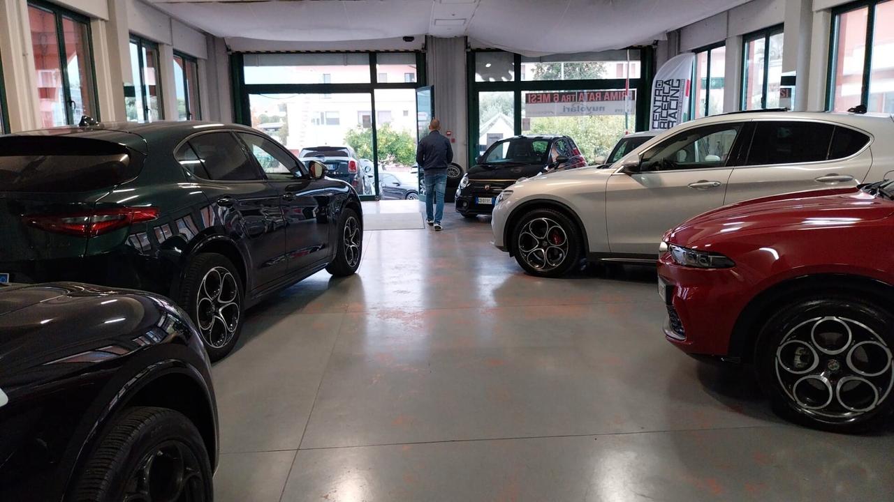 Alfa Romeo Stelvio 2.2cc 210 CV AT8 Q4 Veloce