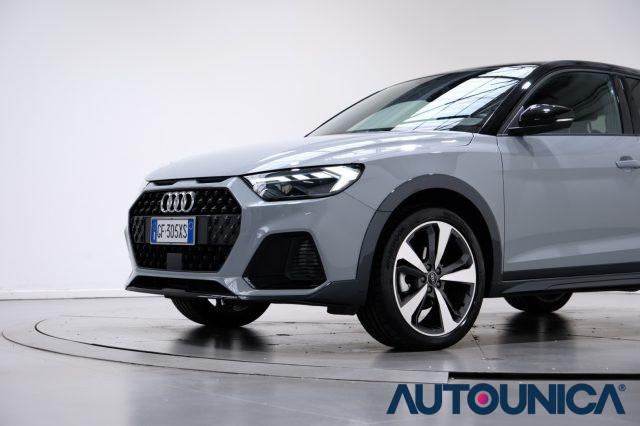 AUDI A1 CITYCARVER 30 TFSI S TRONIC IDENTITY CONTRAST