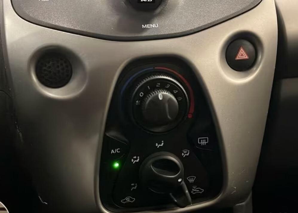 Citroen C1 VTi 68 ETG 5 porte Feel AUTOMATICA