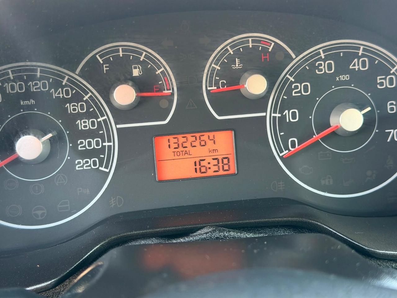 Fiat Grande Punto 132000 KM