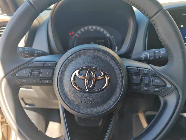 TOYOTA Aygo X 1000 VVT-I TREND 72CV 5P CARPLAY CAM"17 ITALIA