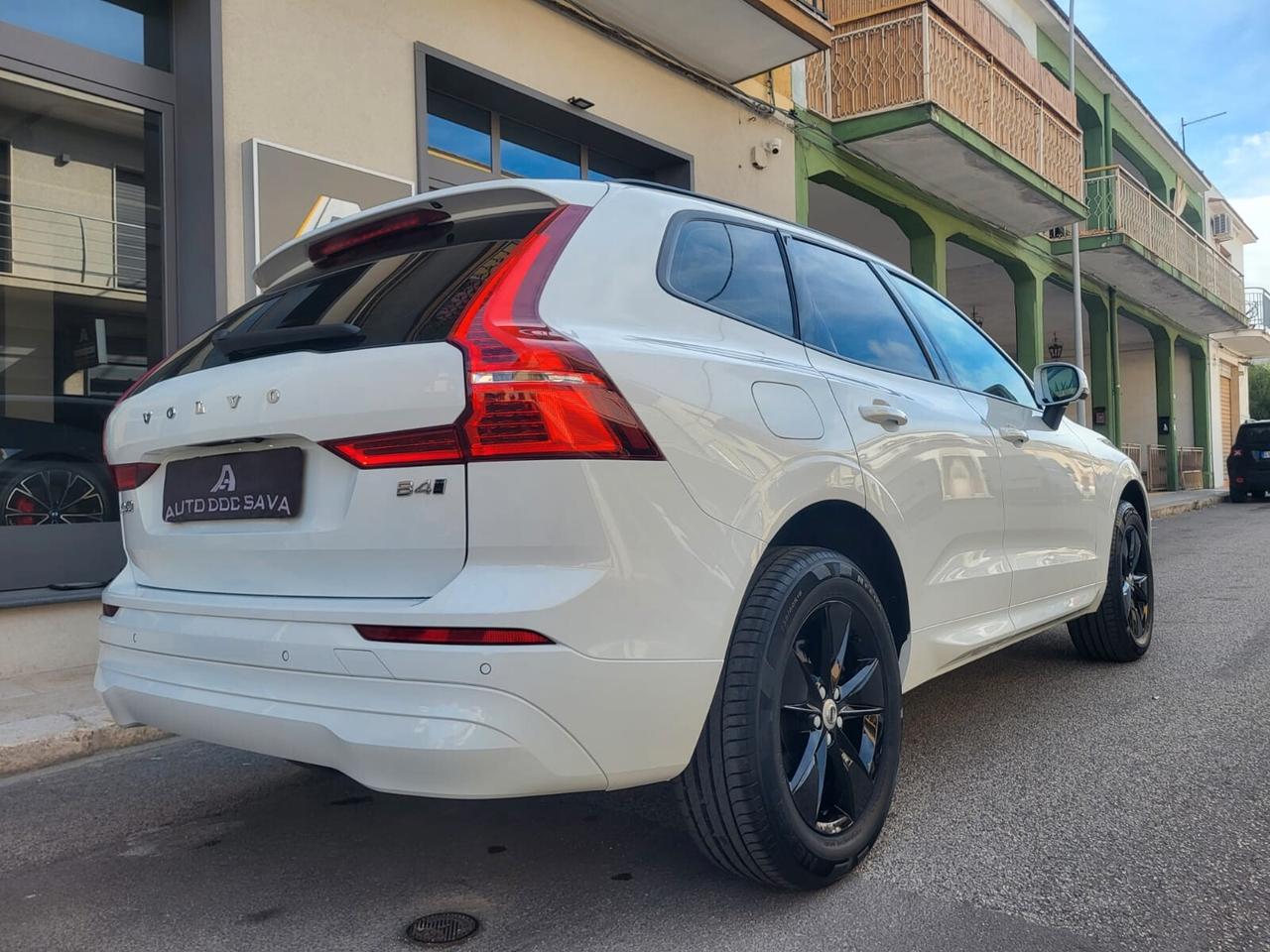 Volvo XC60 B4 HYBRID/Diesel Awd Geartronic Momentum....