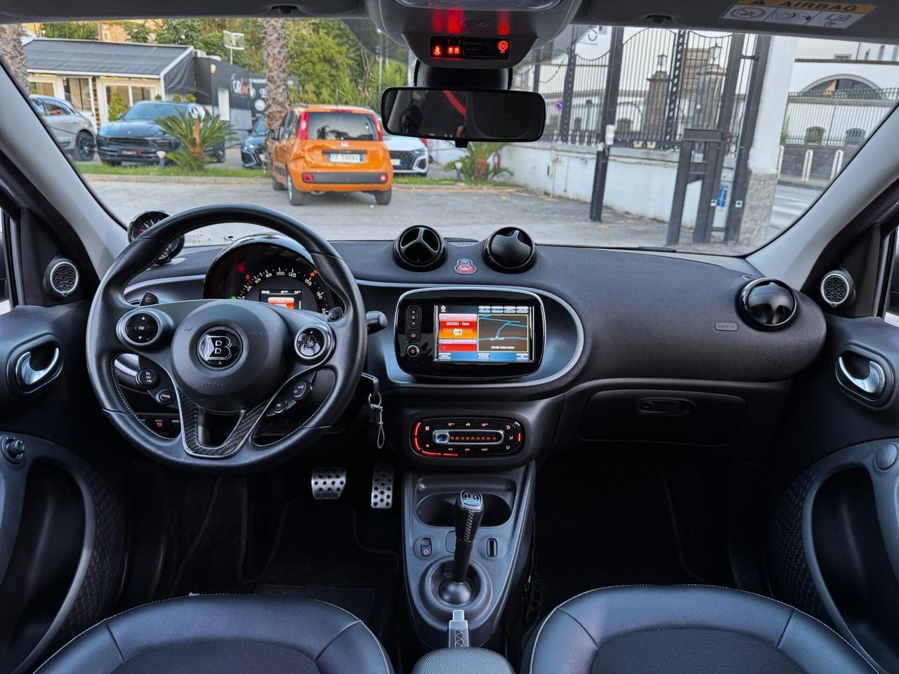 Smart forFour 0.9 T BRABUS 109CV TETTO CAM JBL
