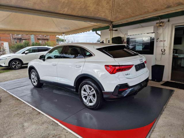 AUDI Q3 sportback 35 TFSI S tronic Bus.Plus luci amb.