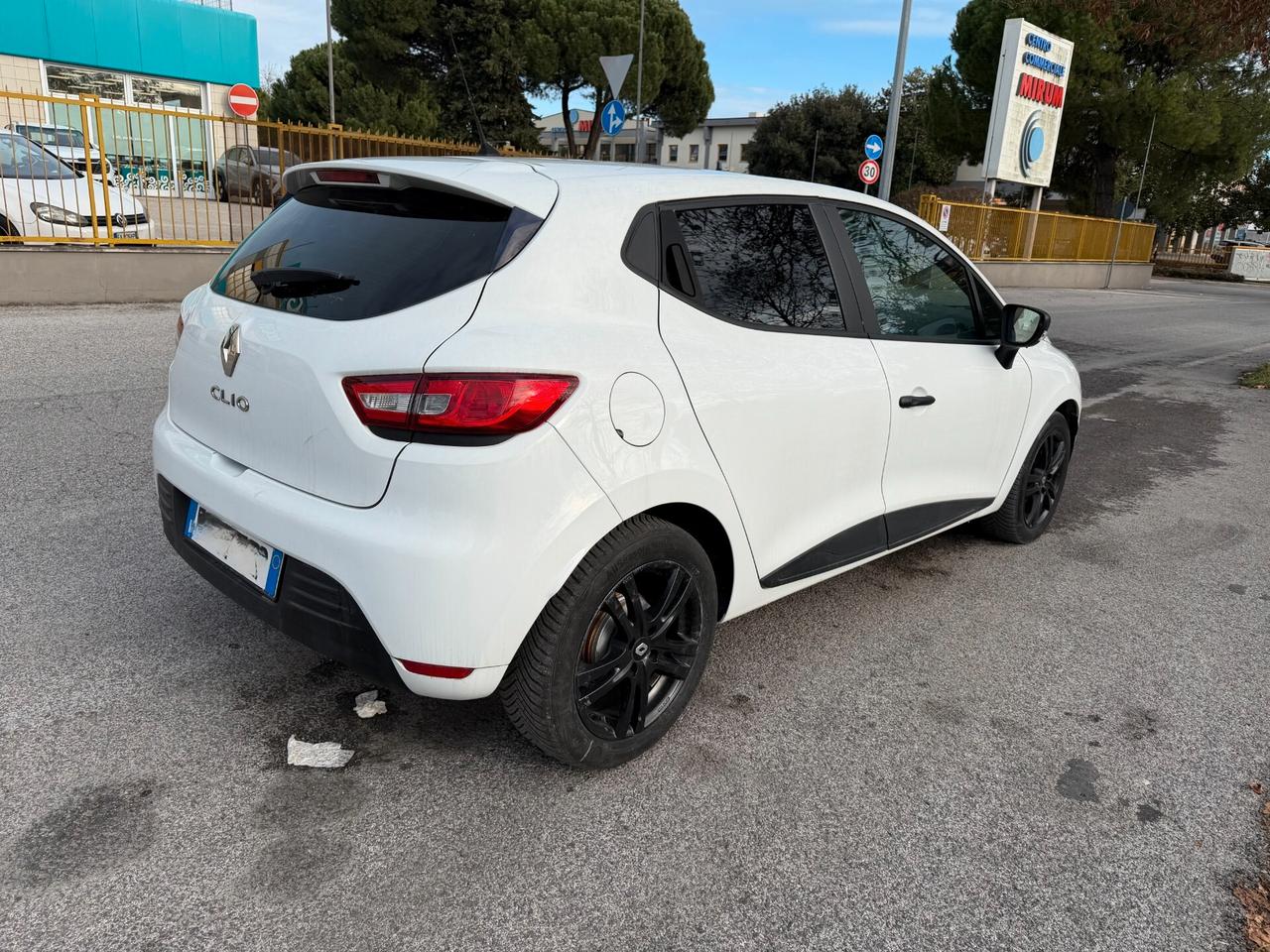 Renault Clio dCi 8V 90 CV 2 POSTI OK NEOPATENTATI