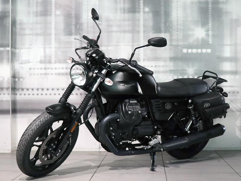Moto Guzzi V7 III Stone