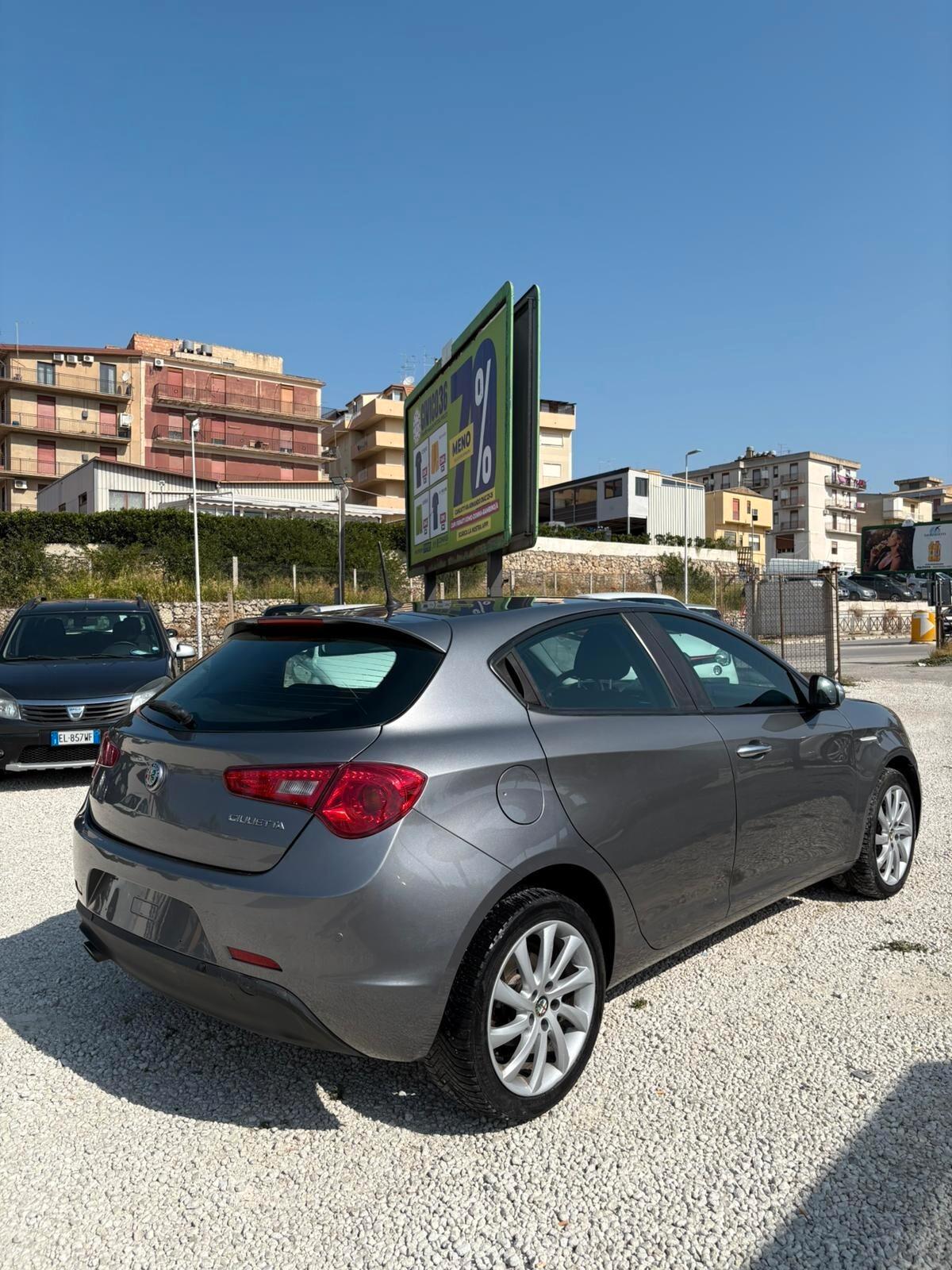 Alfa Romeo Giulietta 1.6 JTDm-2 120 CV Progression