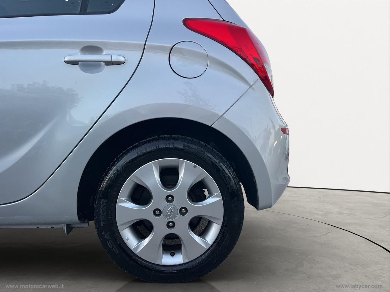 HYUNDAI i20 1.2 84 CV 5p. Classic