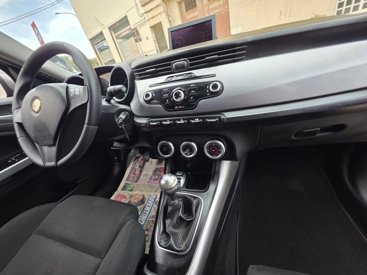 Alfa Romeo Giulietta 1.6 JTDm-2 105 CV Distinctive
