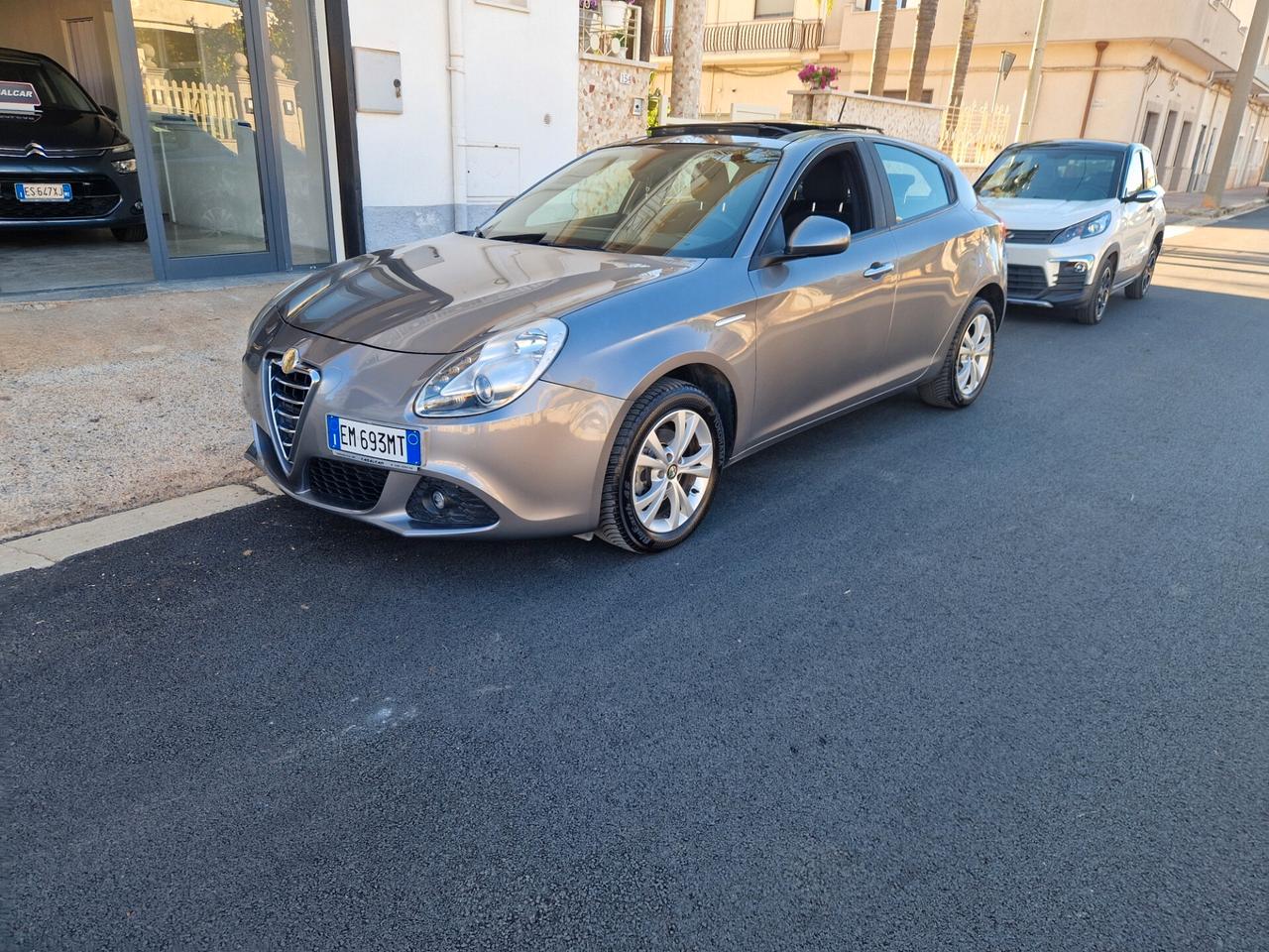 Alfa Romeo Giulietta 1.6 JTDm-2 105 CV Distinctive