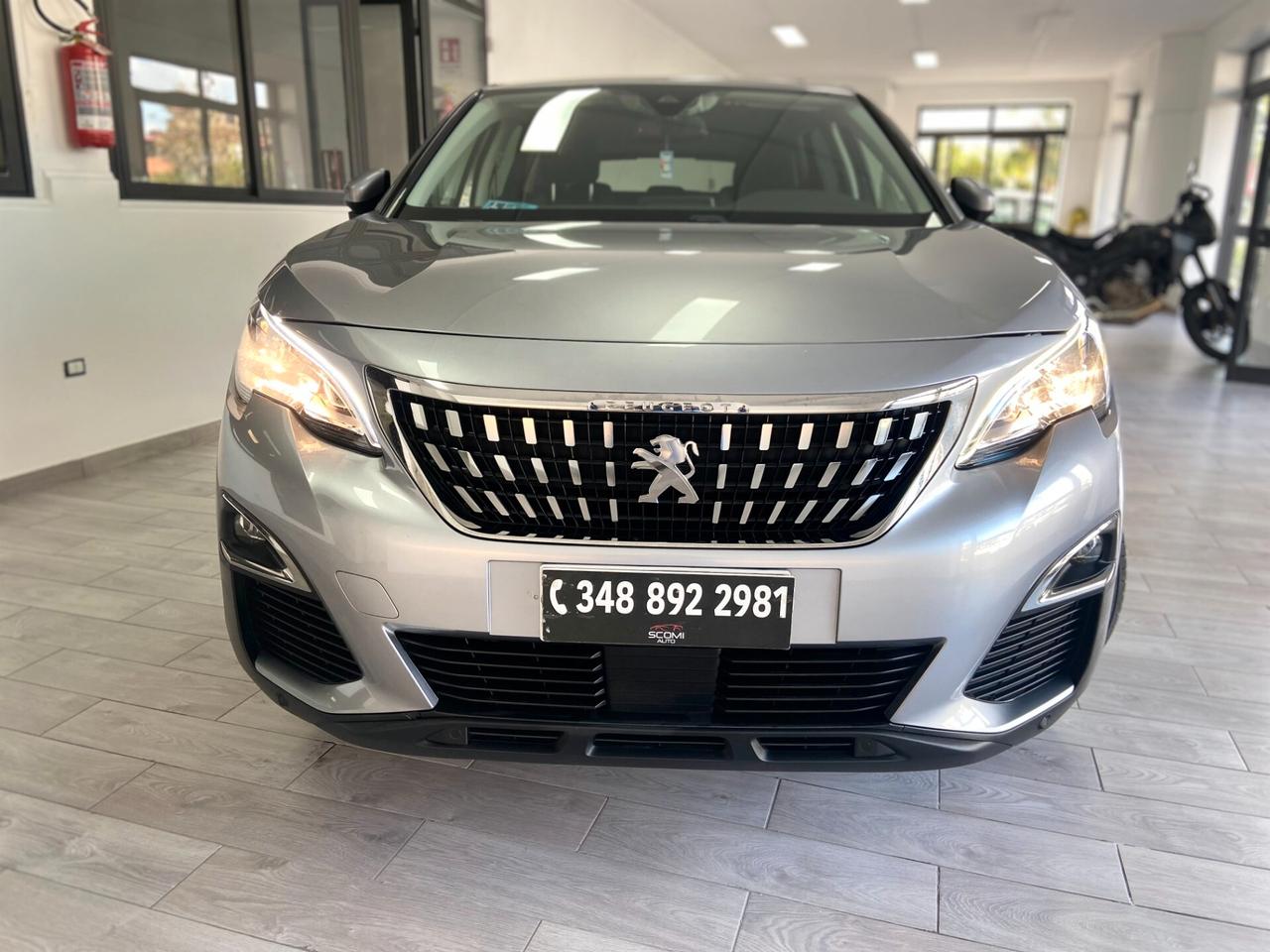 Peugeot 3008 130 cv Business gancio traino