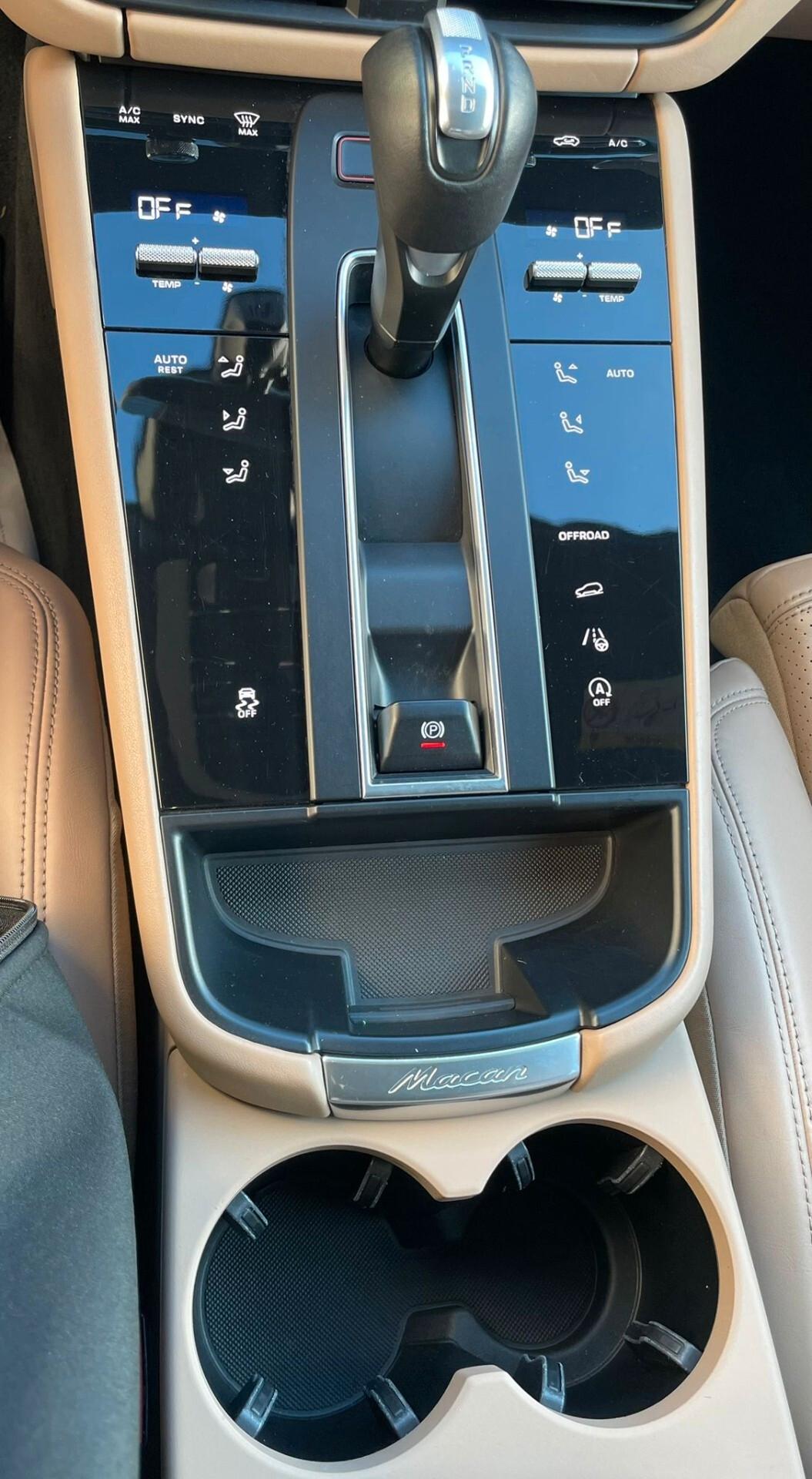 Porsche Macan 2.0 265CV 2022