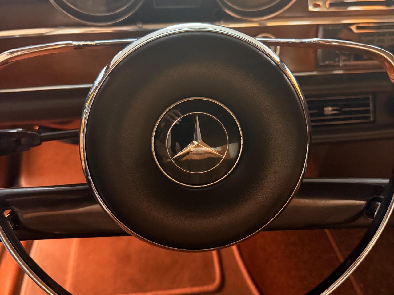 STRAORDINARIA MERCEDES 250 SE, W108 DEL 1967 INSCRITTA ASI CON TARGA ORO