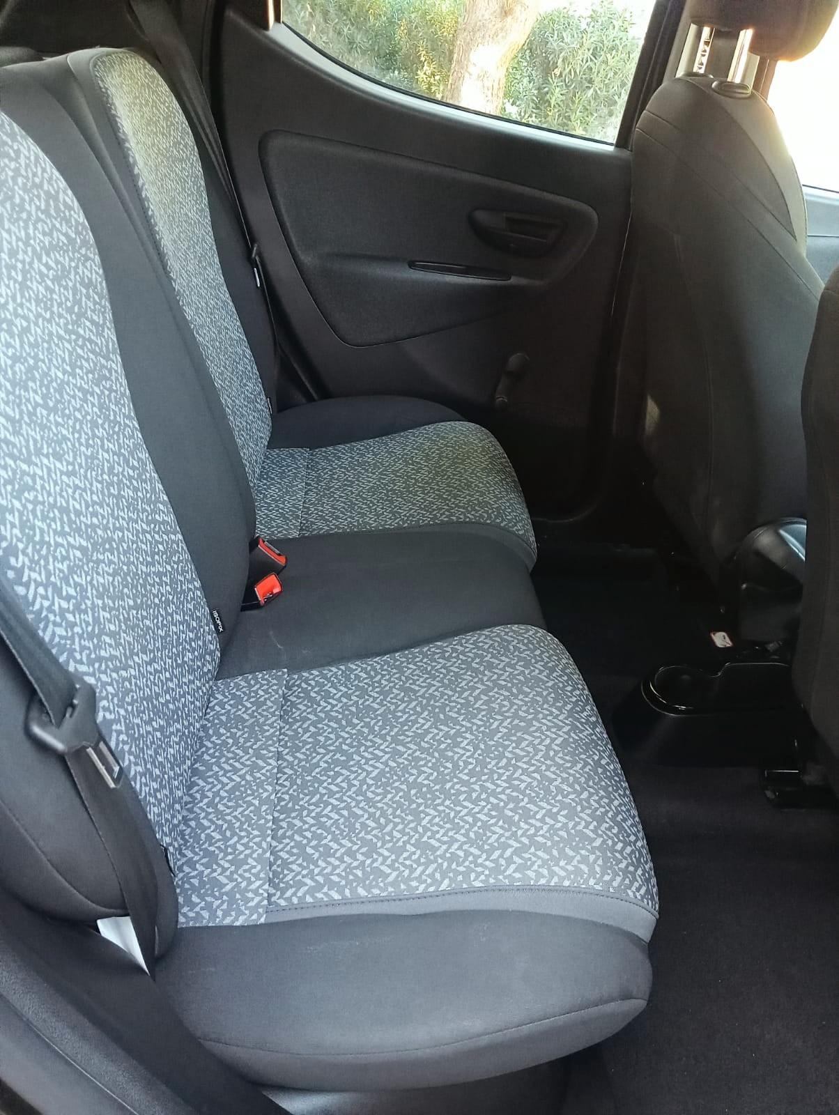 Lancia Ypsilon 1.0 FireFly 5 porte S&S Hybrid Ecochic Gold