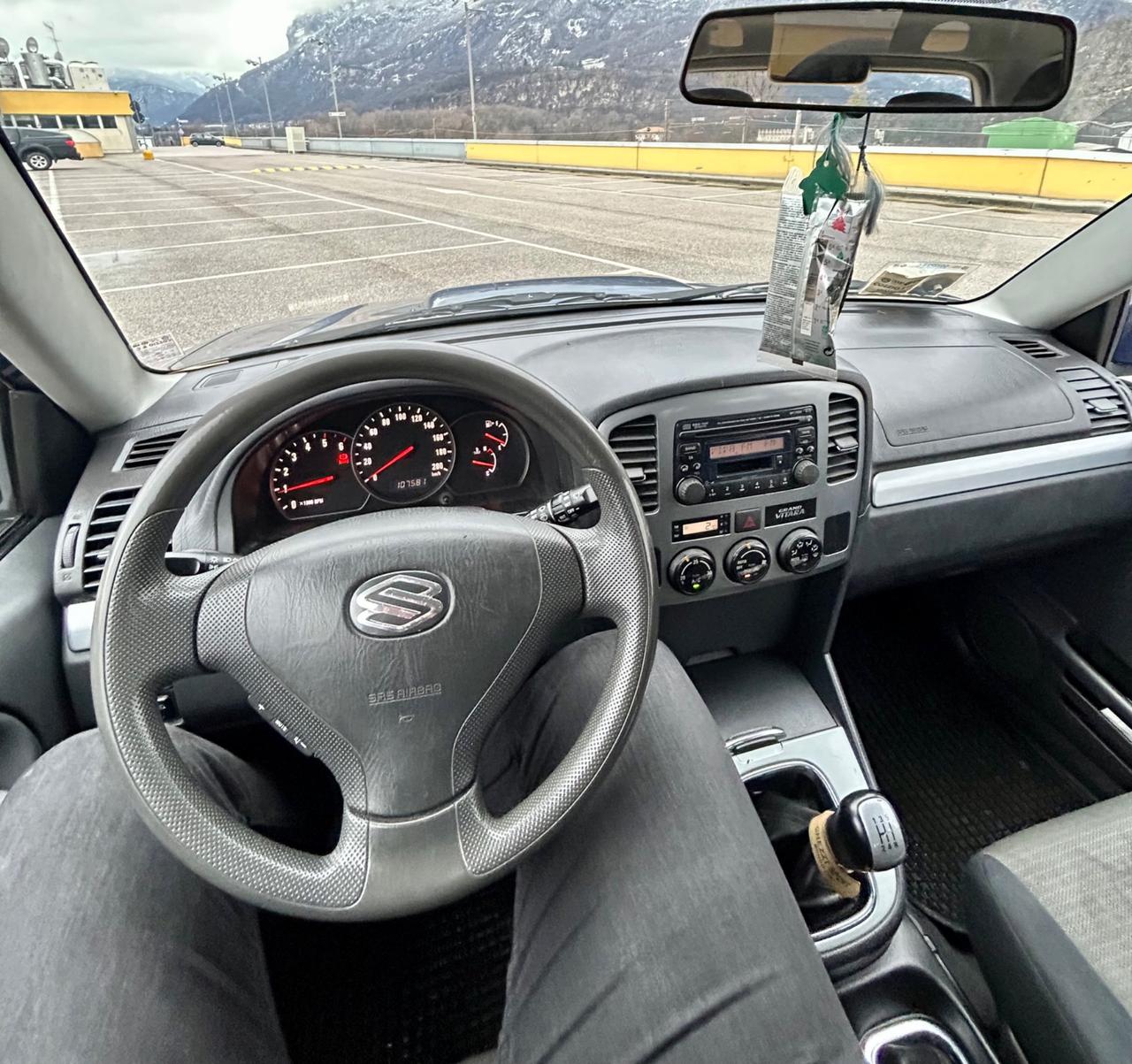 Suzuki Grand Vitara 2.0 TD 16V 3 porte 107.000km