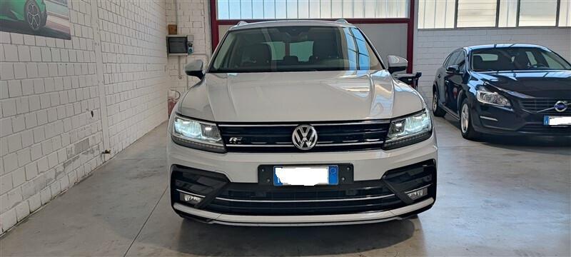 Volkswagen Tiguan 2.0 TDI DSG 4MOTION R-LINE