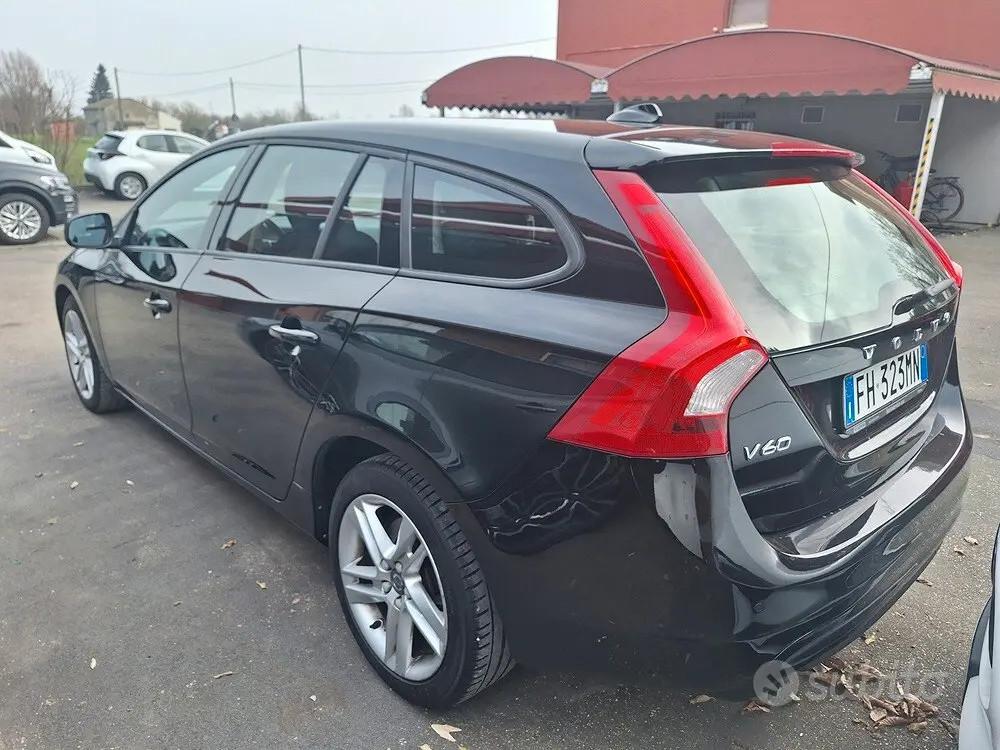 Volvo V60 D2 Kinetic - cambio automatico -