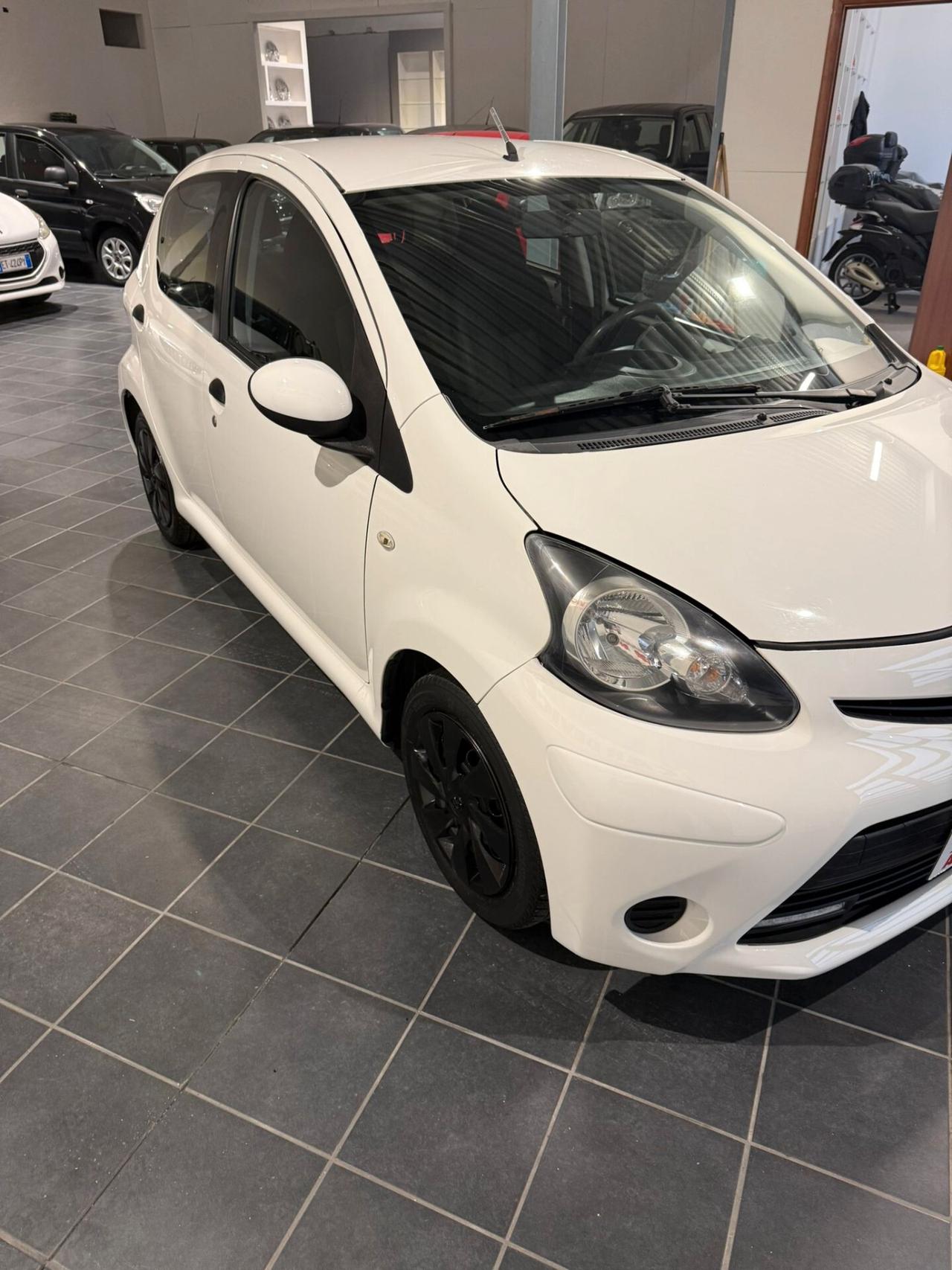 Toyota Aygo - PERMUTO