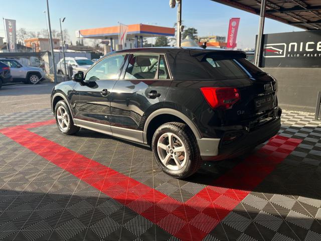 AUDI Q2 30 TDI S tronic Business