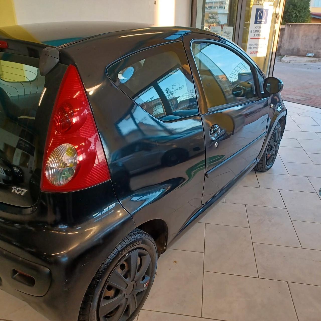 ECONOMICA PEUGEOT 107 1.0 NEOPATENTATI