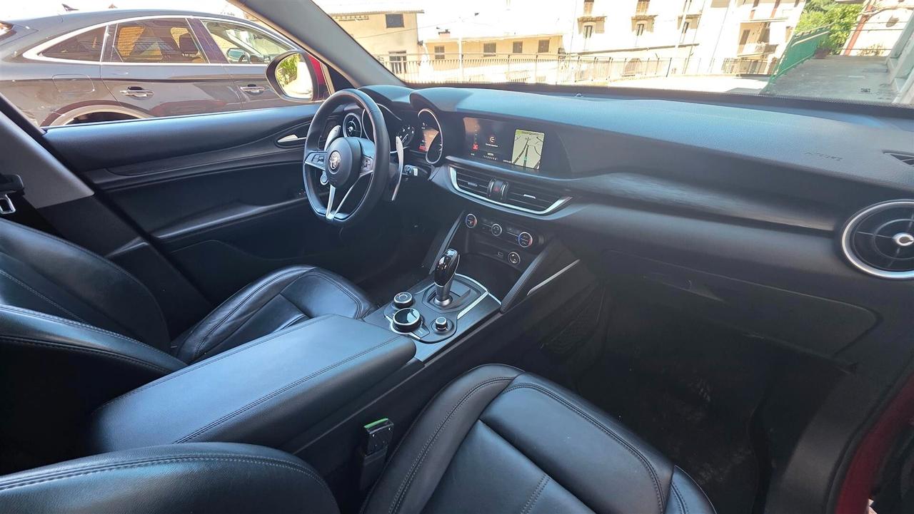 Alfa Romeo Stelvio 2.2 Turbodiesel 210 CV AT8 Q4 Executive