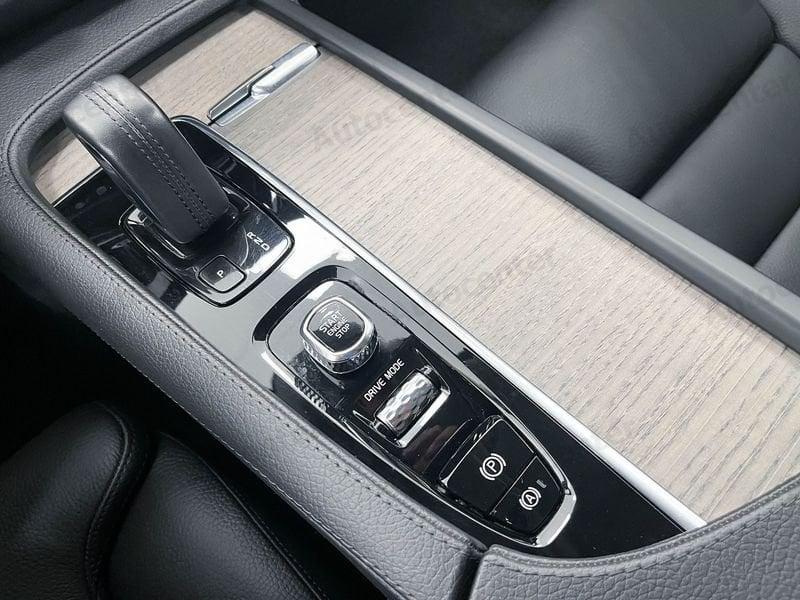 Volvo V90 Cross Country V90 Cross Country 2.0 b4 Business Pro awd auto