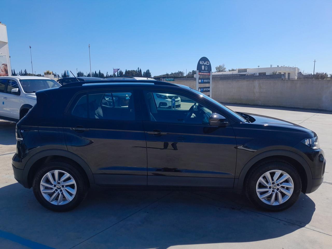 VOLKSWAGEN T-CROSS STYLE 1.0 BENZINA 95CV NEOPATENTATI