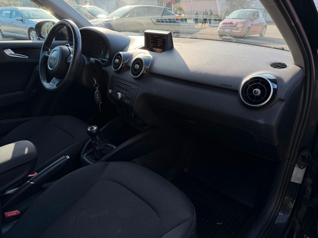 Audi A1 1.2 TFSI S line edition plus