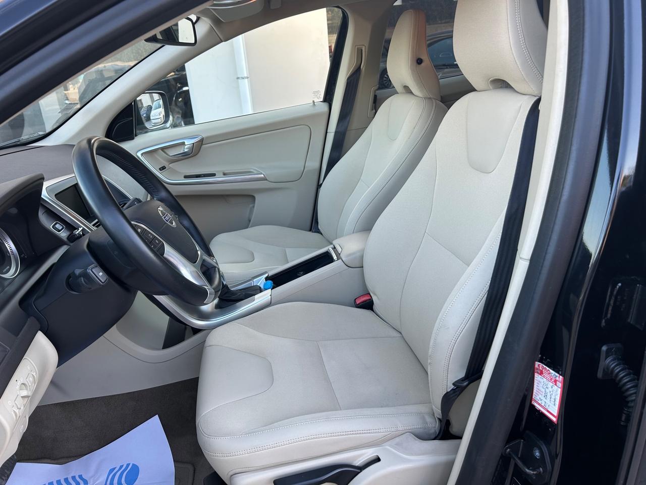 Volvo XC 60 XC60 D3 Geartronic Summum