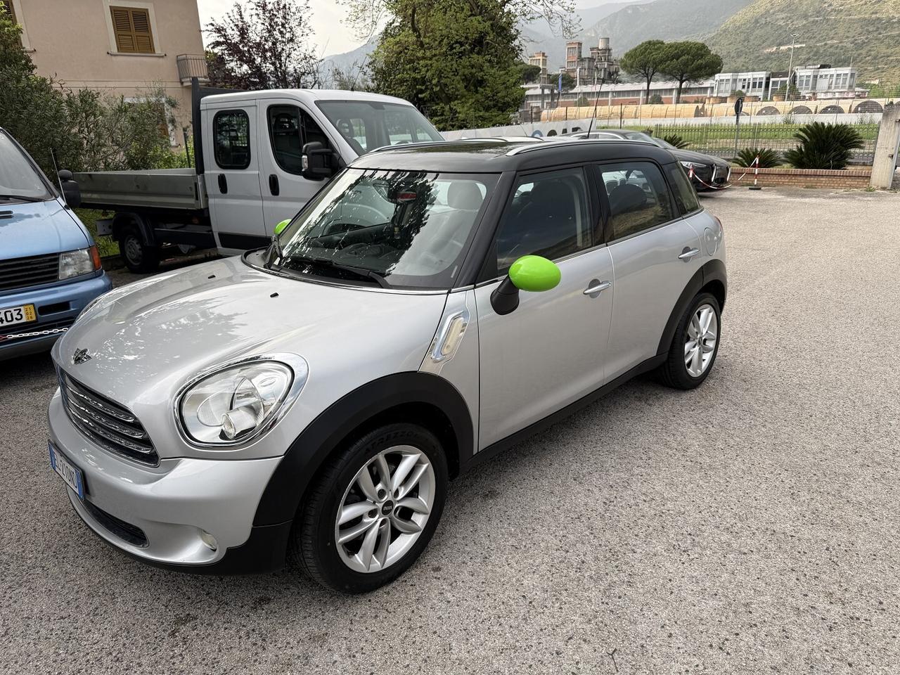MINI 1.6 COOPER D COUNTRYMAN ADATTA NEOPATENTATI
