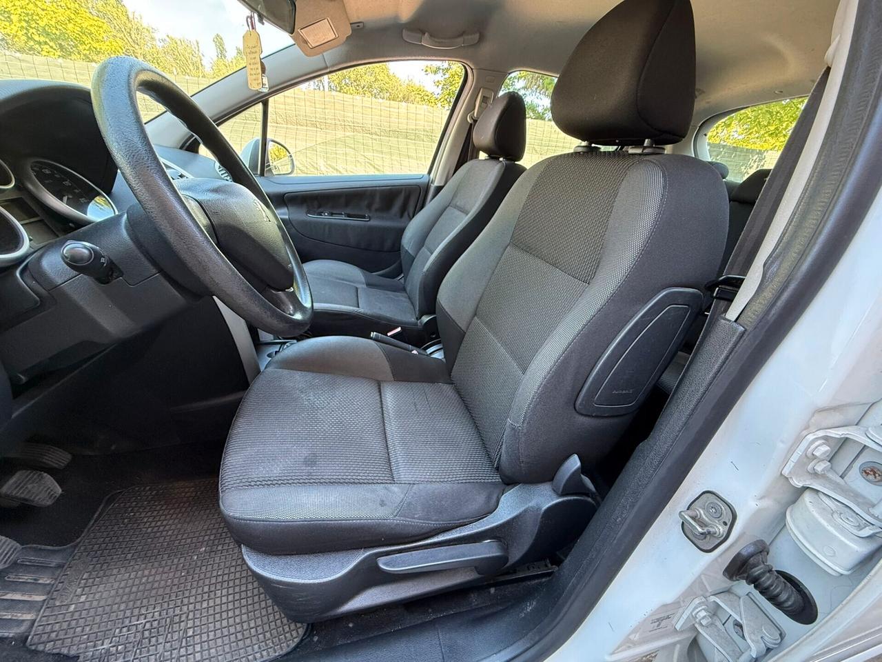 Peugeot 207 1.4 75cv GPL 2033