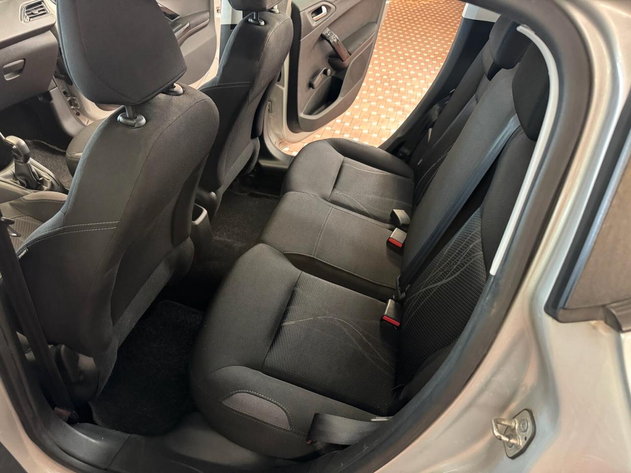 Peugeot 208 1.2 VTi 82 CV 5 porte Allure - UNICO PROPRIETARIO
