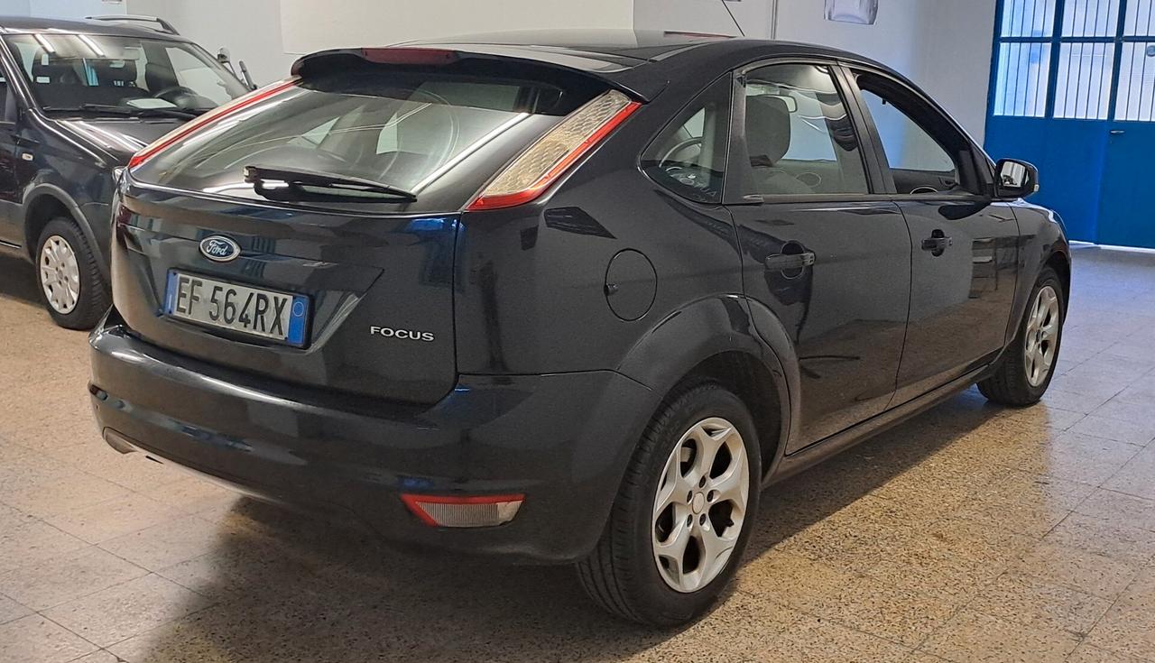 Ford Focus 1.6 5p. Bz.- GPL Titanium