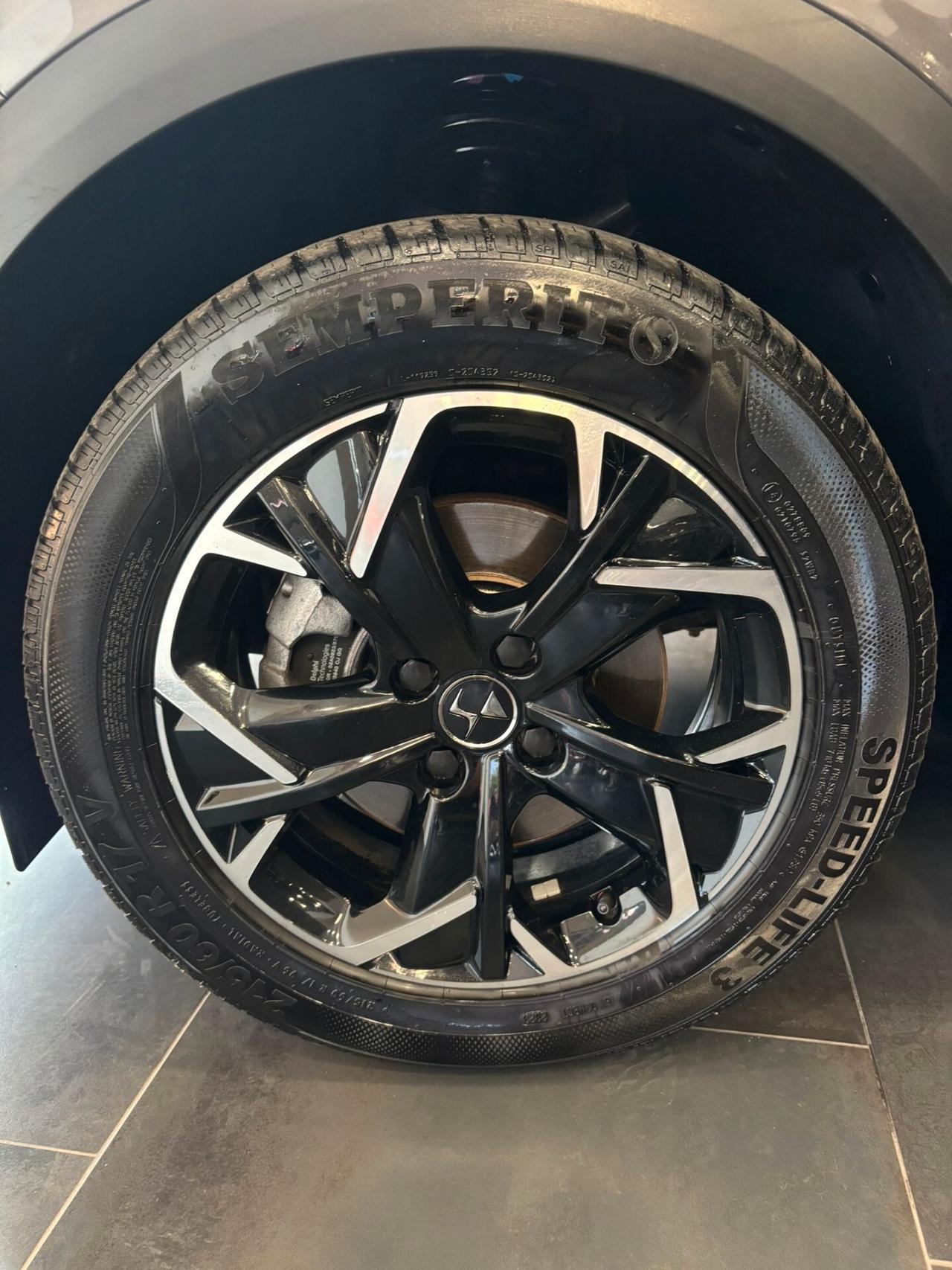 DS 3 Crossback BlueHDi 130 aut. Performance Line+