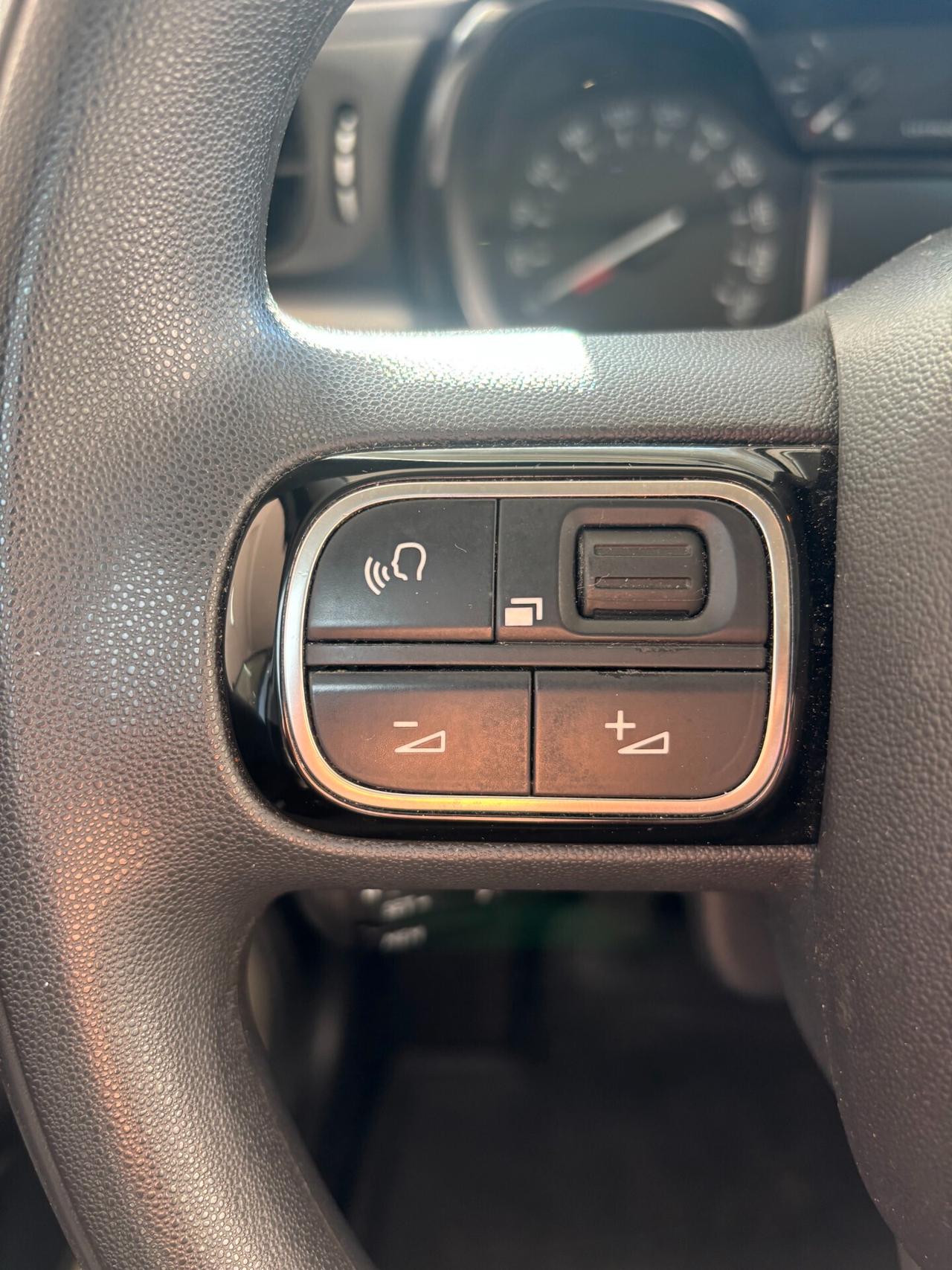 Citroen C3 PureTech 83 S&S Shine Pack