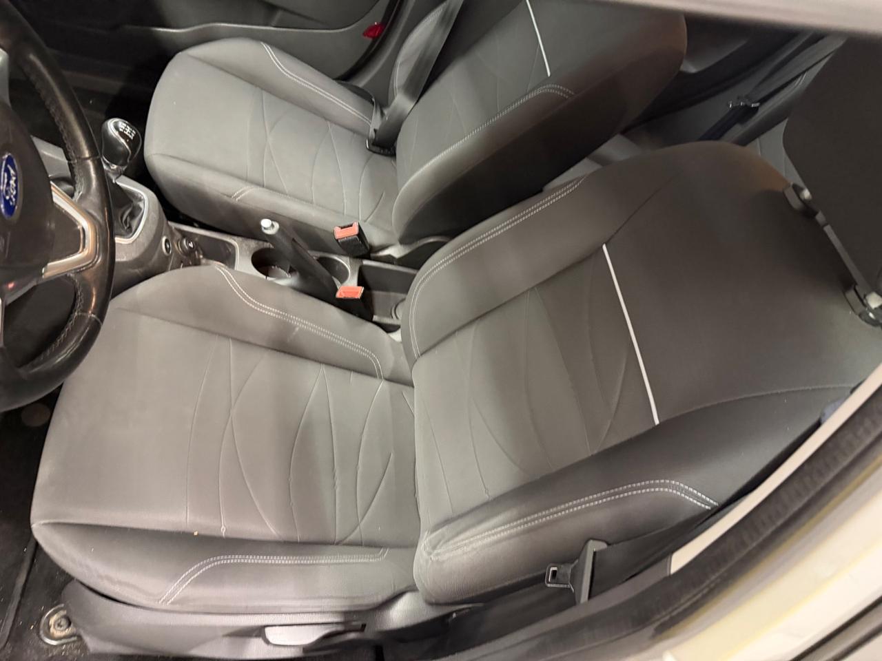 Ford Fiesta 1.4 5 porte UNICOPROPR NEOPAT restayling