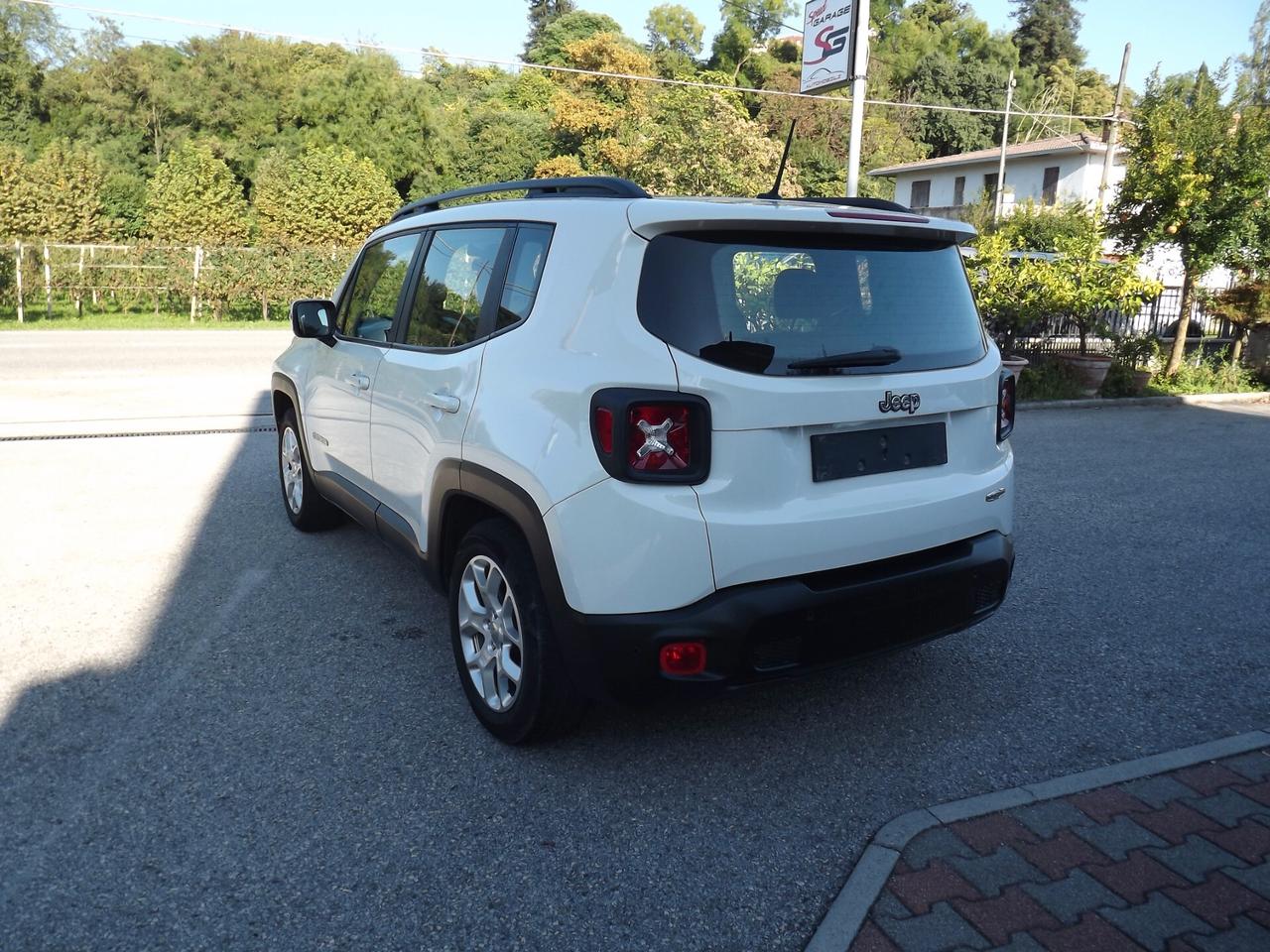 Jeep Renegade 1.6 E-TorQ EVO Longitude