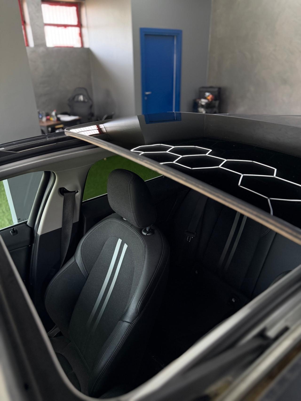 Bmw 118d 5p. Sport TETTO APRIBILE