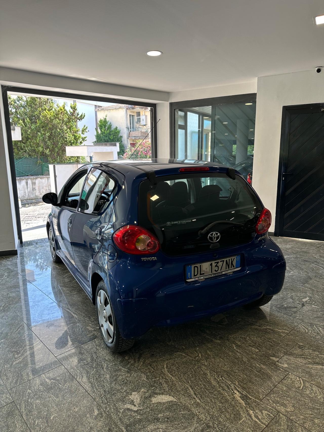 Toyota Aygo 1.0 12V VVT-i 5 porte
